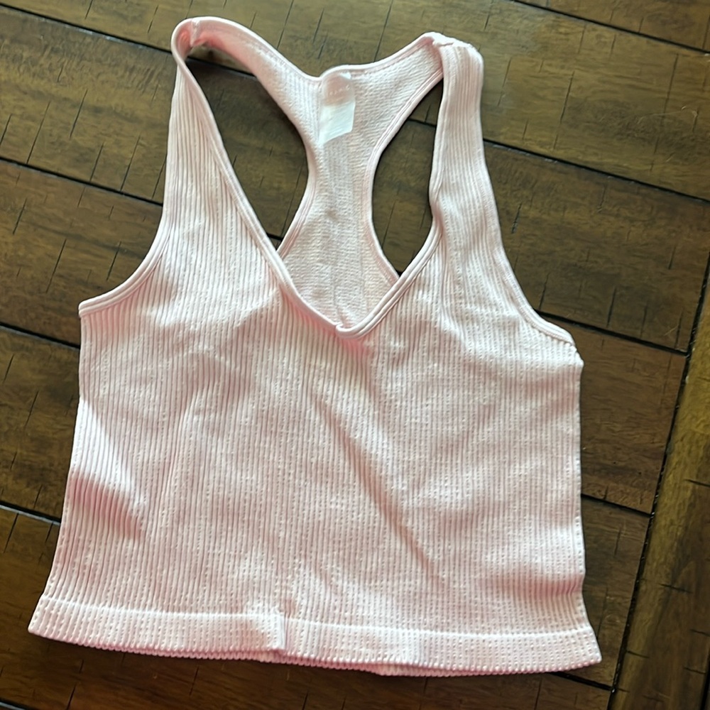 Dynamic- cropped racer back tank